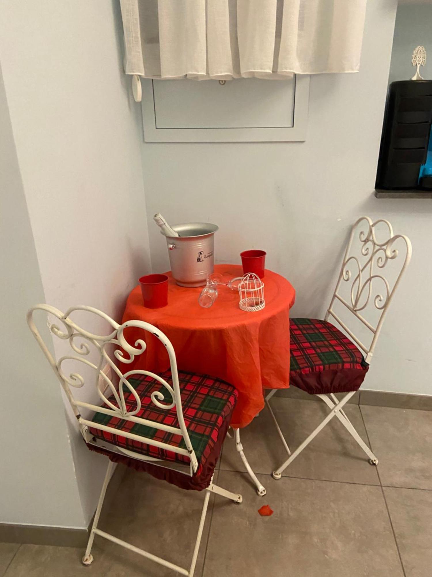 Beb La Gemma Bed & Breakfast Naples Exterior photo